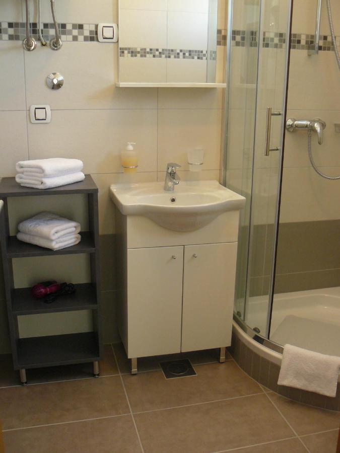 Our Nest Accommodation Privlaka  Ngoại thất bức ảnh