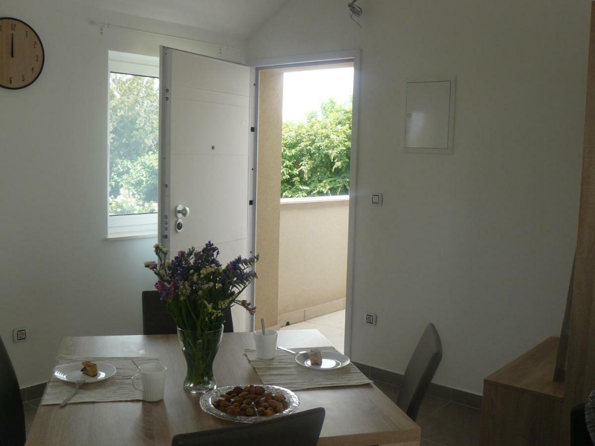 Our Nest Accommodation Privlaka  Ngoại thất bức ảnh