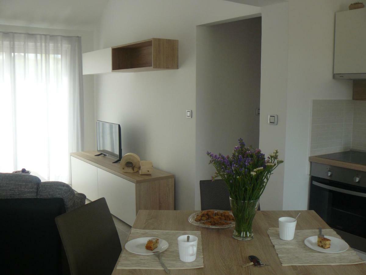 Our Nest Accommodation Privlaka  Ngoại thất bức ảnh