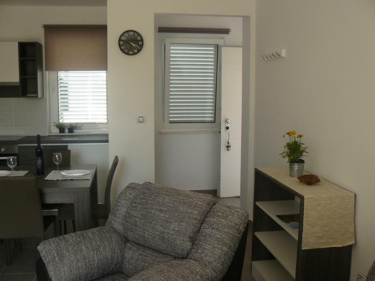 Our Nest Accommodation Privlaka  Ngoại thất bức ảnh