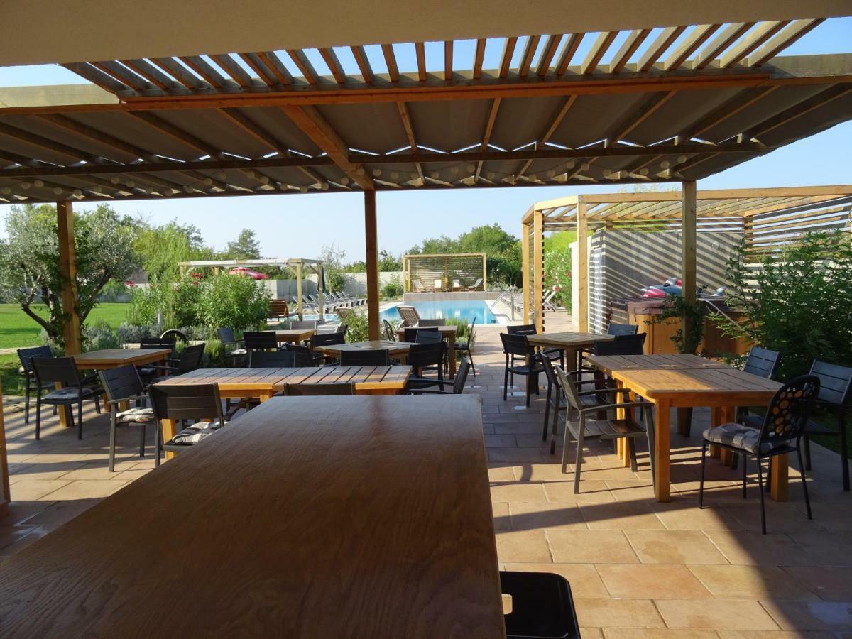 Our Nest Accommodation Privlaka  Ngoại thất bức ảnh